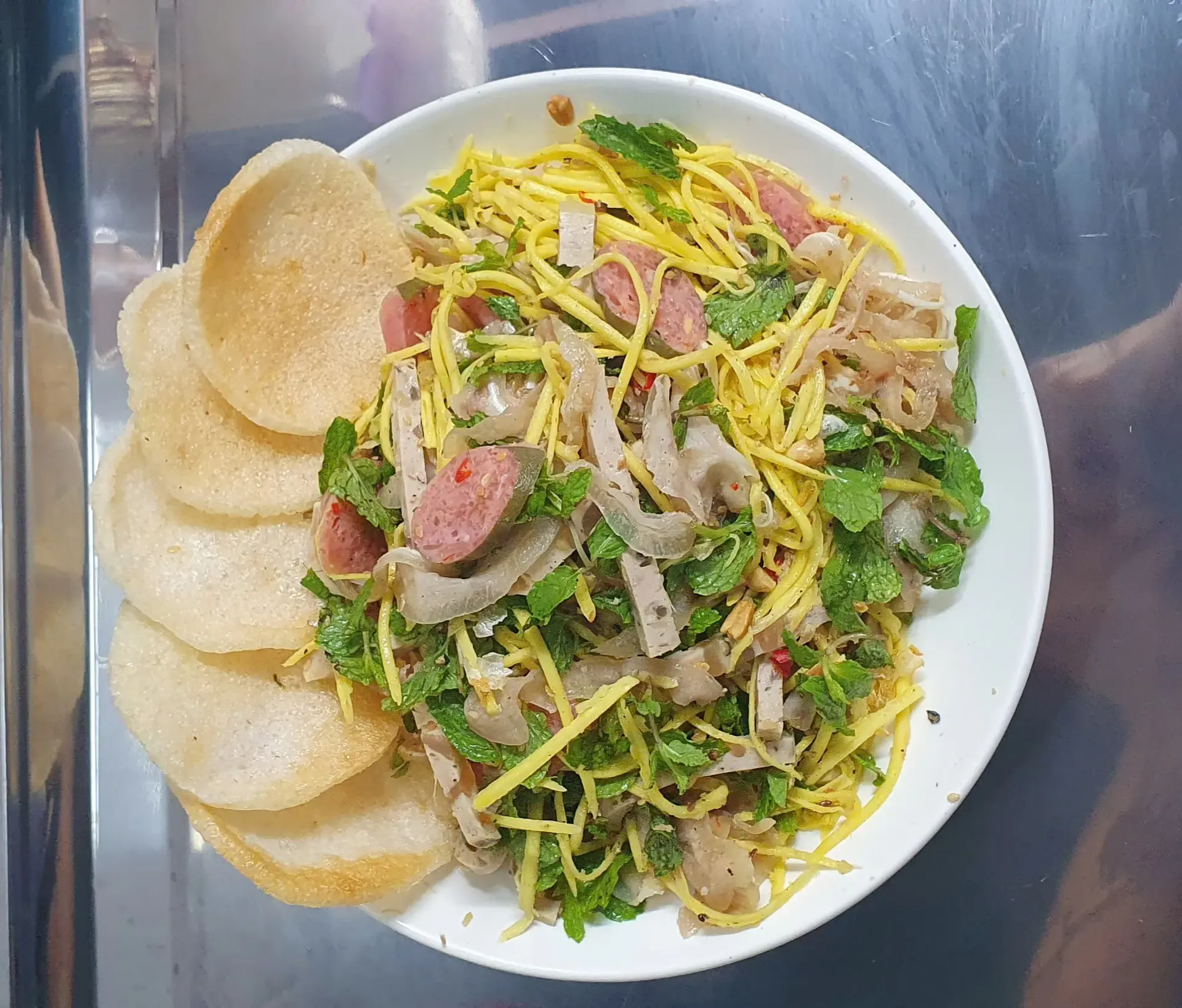 Nem tré trộn